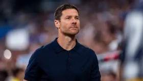 利物浦传奇球员：最佳荣誉下的压力与自我超越之路